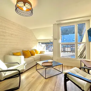 Centre Village Avec Terrasse 2 Et 1 Alcôve Jusqu à 6 Personnes , Saint-Lary-Soulan France